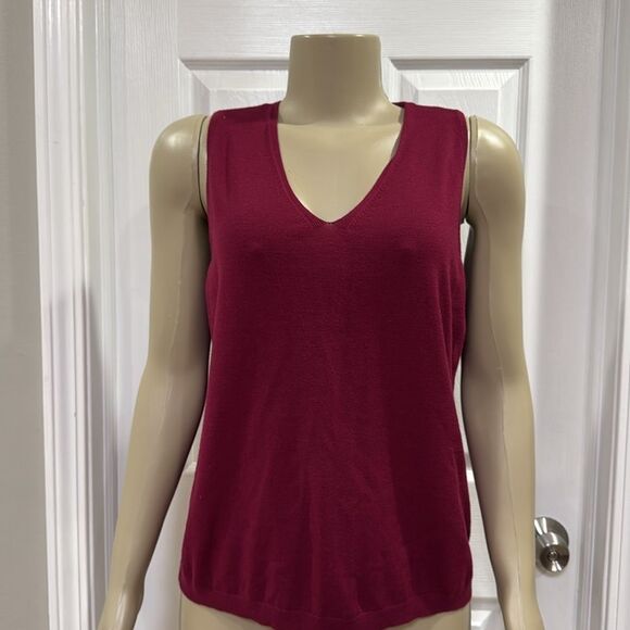 CHICO’S CARDIGAN AND V-NECK SWEATER TANK. BERRY COMPOTE - Picture 3 of 6